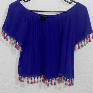 Off the Shoulder Tasseled Crop Top